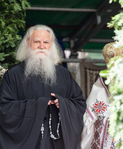 ps-calinic-la-inceputul-slujbei-de-intronizare-ca-arhiepiscop-scaled-site